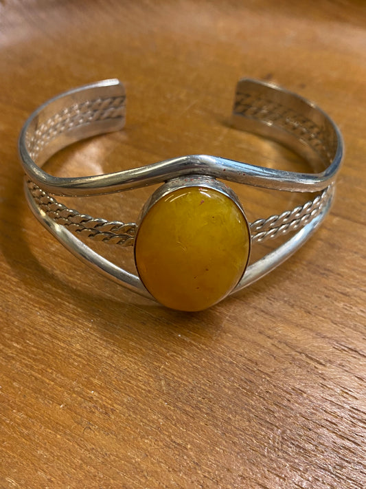 King 925 Amber Cuff 0613