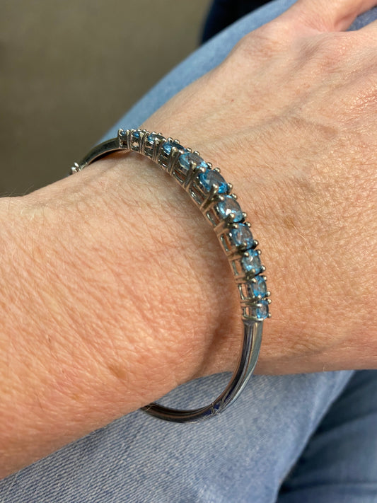 925/Topaz Bangle 0813