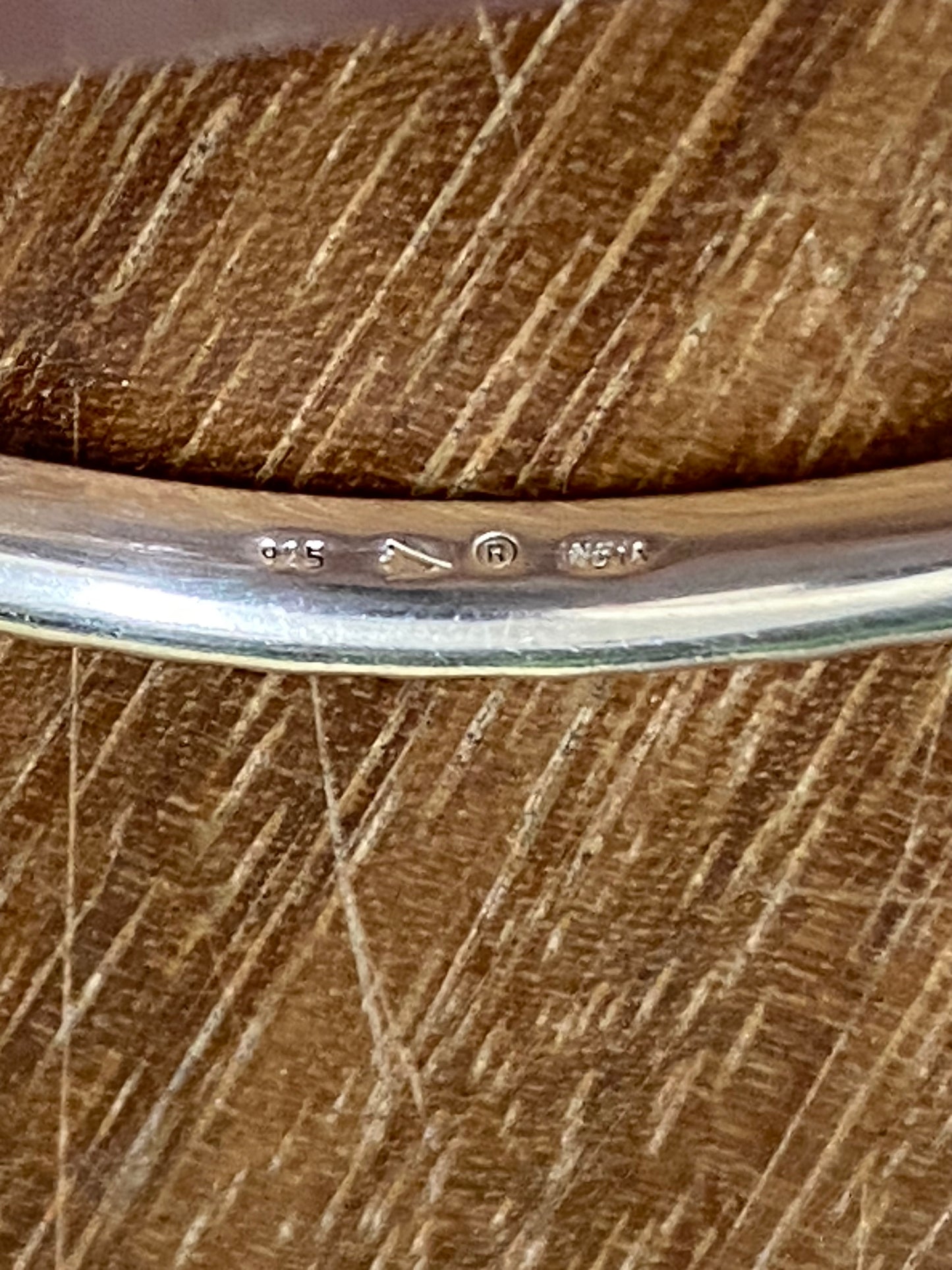 SIL 925 Hammered Bangle 1220