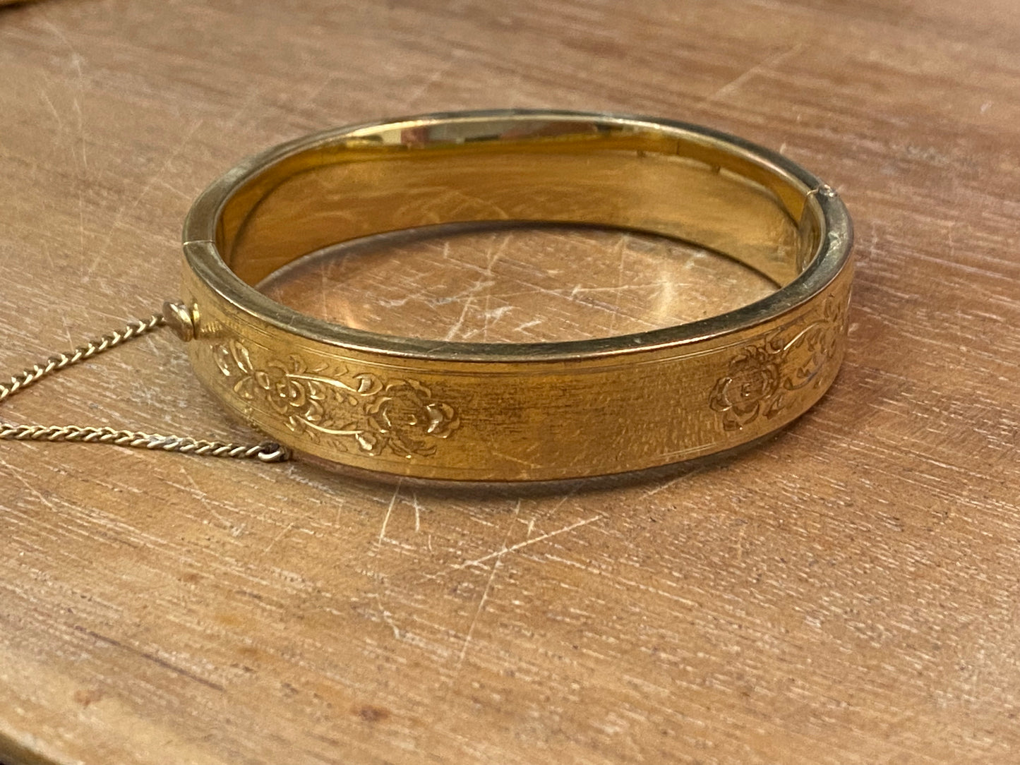 12kGF Etched Cuff as is 1220