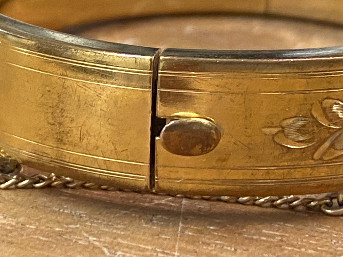 12kGF Etched Cuff as is 1220