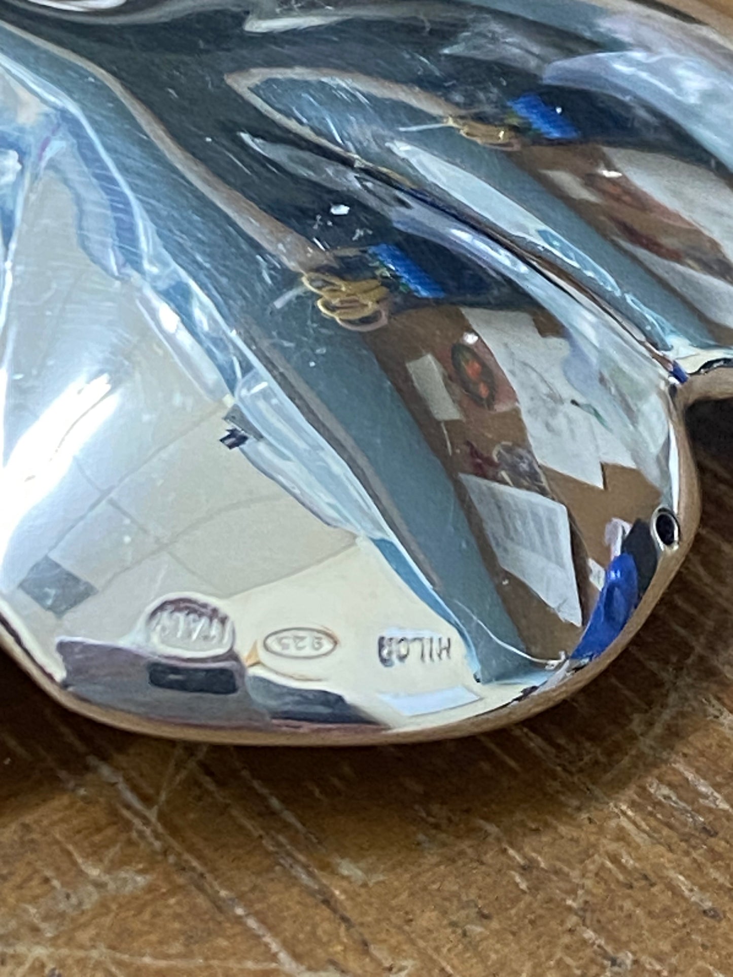 925 Milor Flower Nck 1220