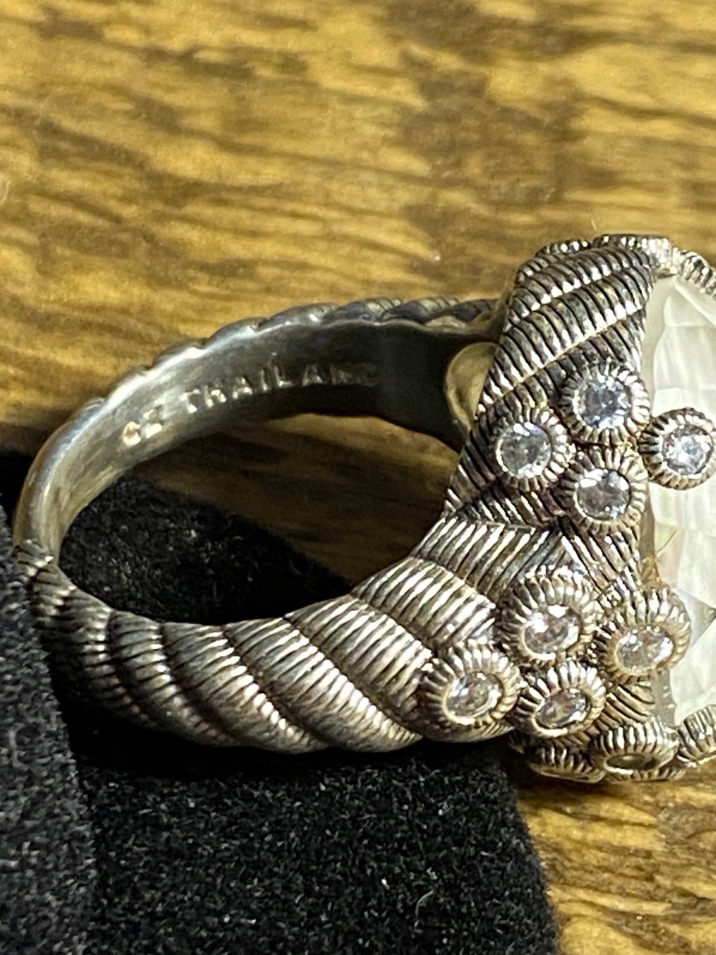 Judith Ripka Clear Quartz/White Agate/925 Ring Size 7.25