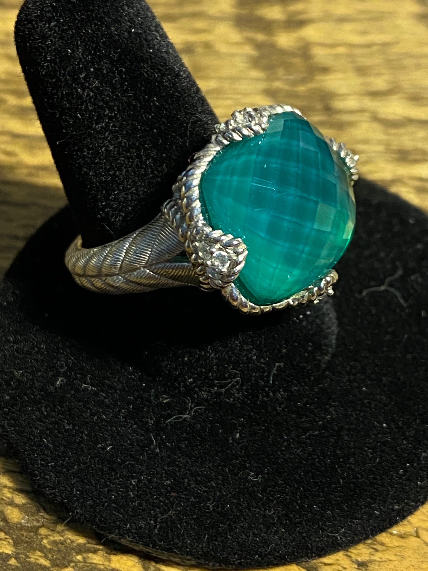 Judith Ripka Green Goddess 925 Ring Size 8