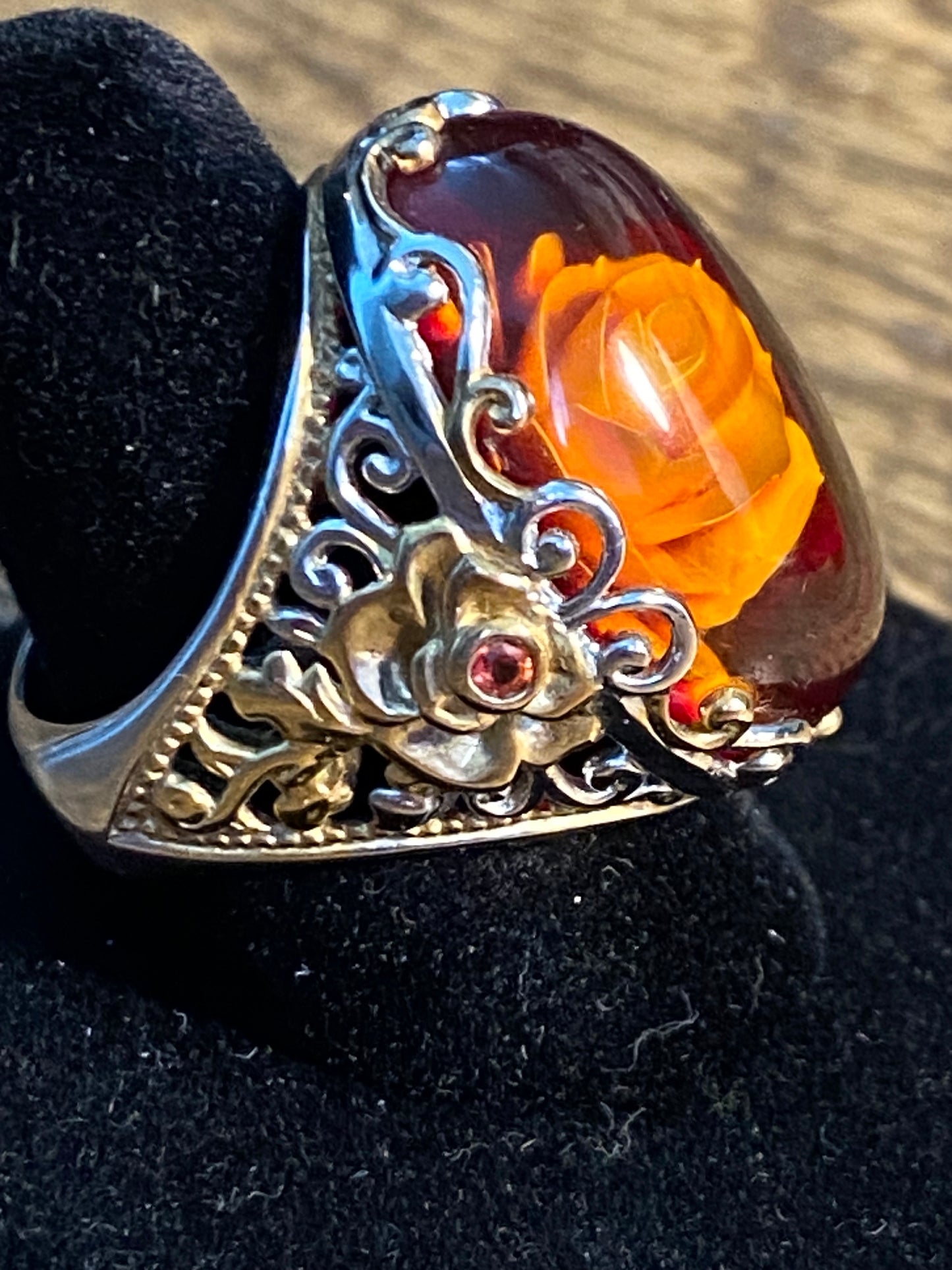 EnVogue Carved Amber Rose Ring