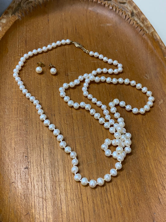IWI 14k Pearls 0421