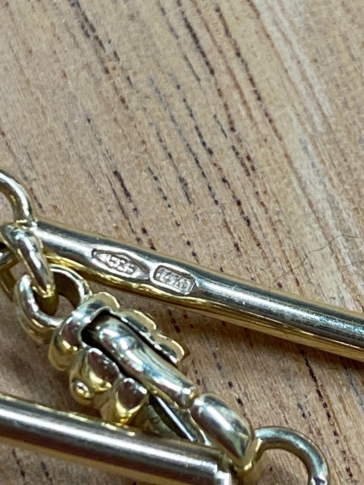 Vintage 14k/Enamel Necklace AS IS